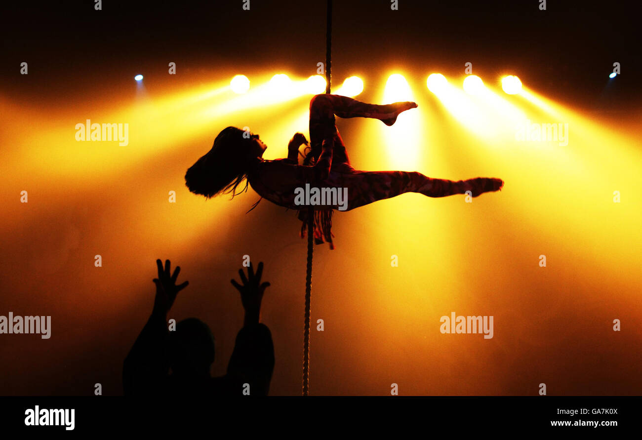 Cirque Surreal perform their show Voyagers, part of the fringe festival, at the Theatre big top in The Meadows, Edinburgh. Stock Photo