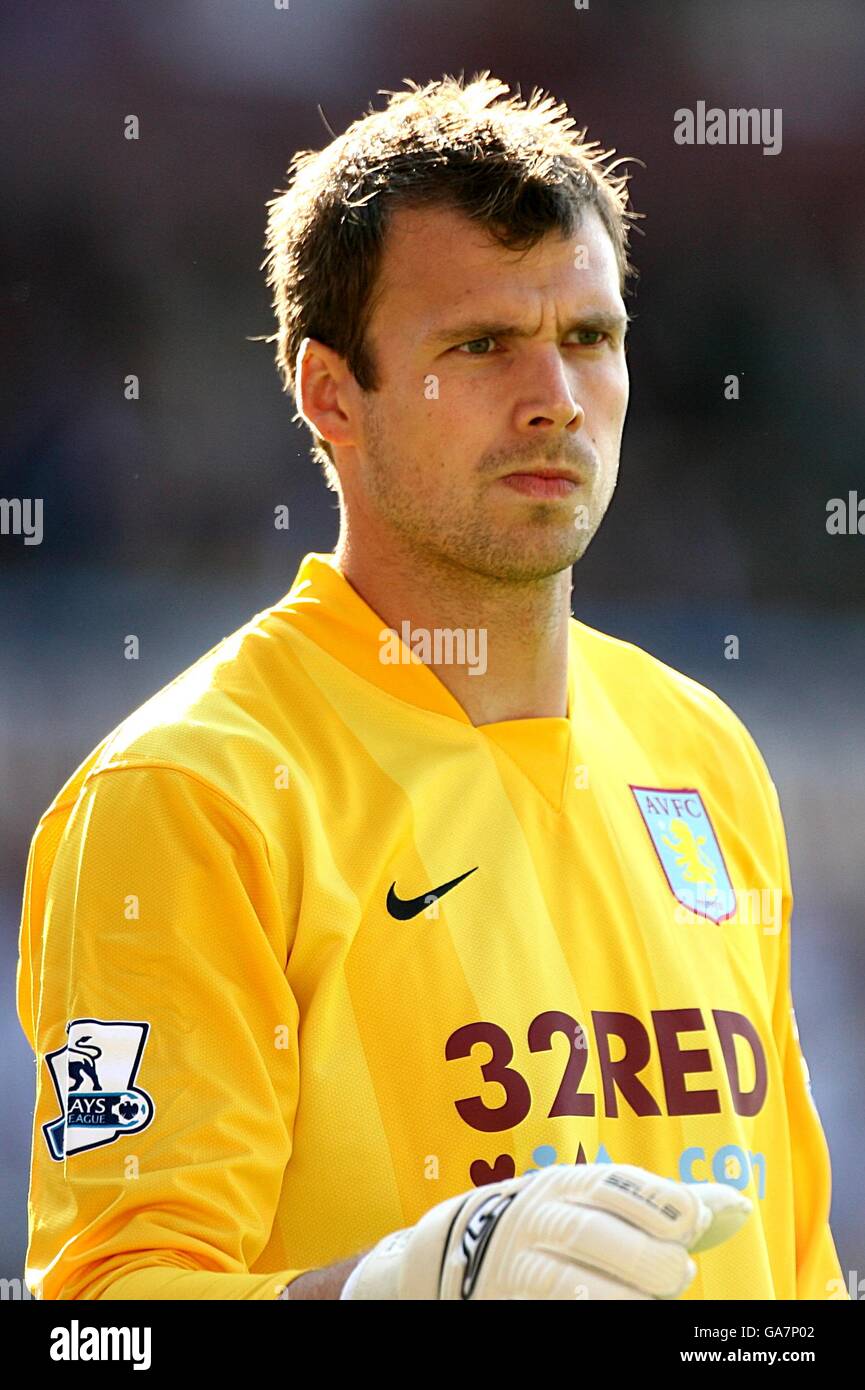 Soccer - Barclays Premier League - Aston Villa v Liverpool - Villa Park. Stuart Taylor, Aston Villa goalkeeper Stock Photo