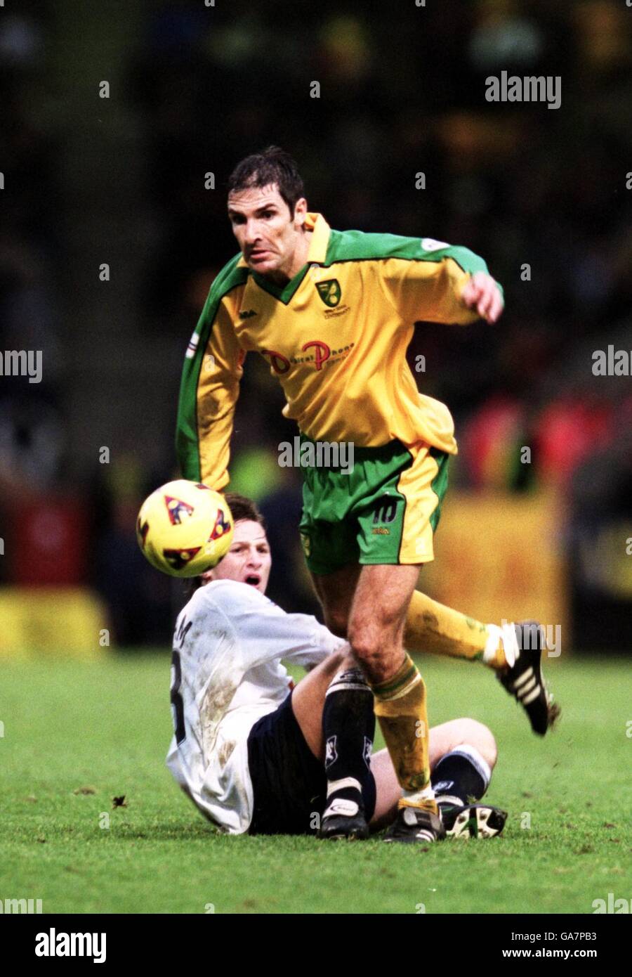 Soccer - Nationwide League Division One - Norwich City v Millwall. Norwich City's Steen Nedergaard (r) gets past Millwall's Marc Bircham (l) Stock Photo