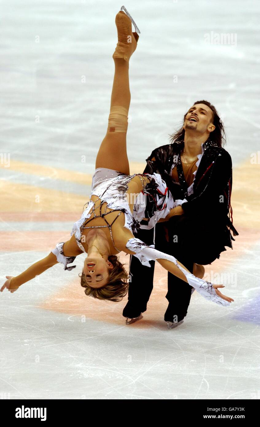 Ochiq mushuk porno video