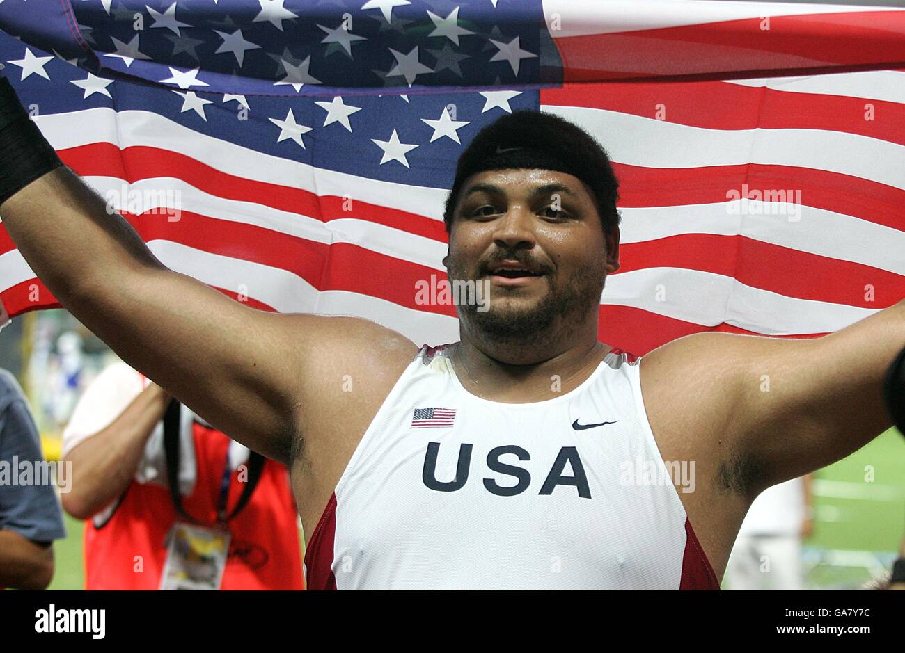 Reese hoffa celebrates his gold medal in the shot put hires stock