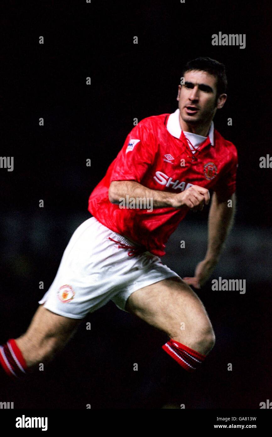 ERIC CANTONA MANCHESTER UNITED Stock Photo Alamy