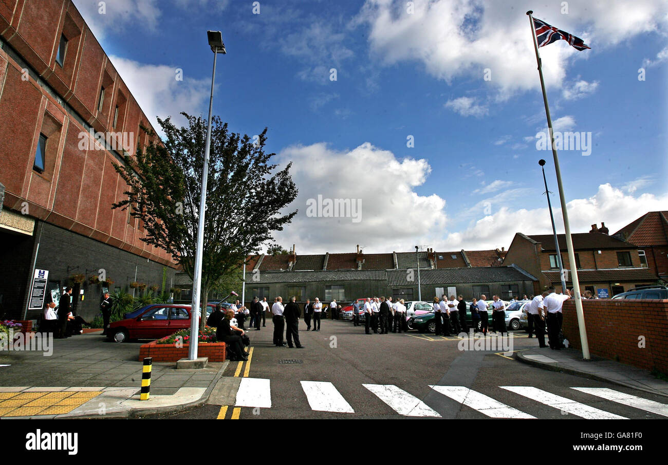 Hmp Risley Strike Staff stand outside HMP Bristol, as thousands of prison officers staged ...