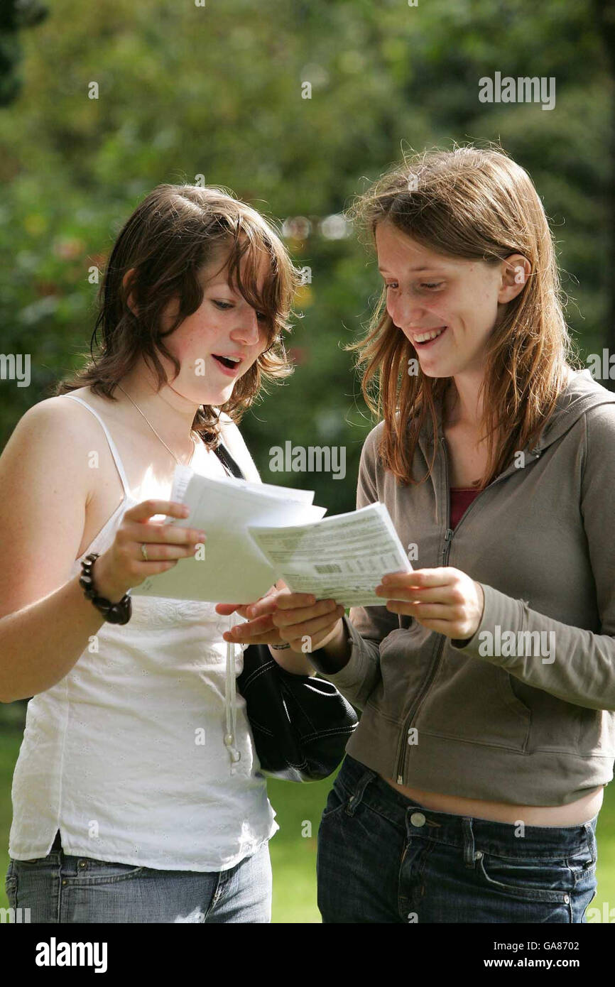 Alevel students results hi-res stock photography and images - Alamy