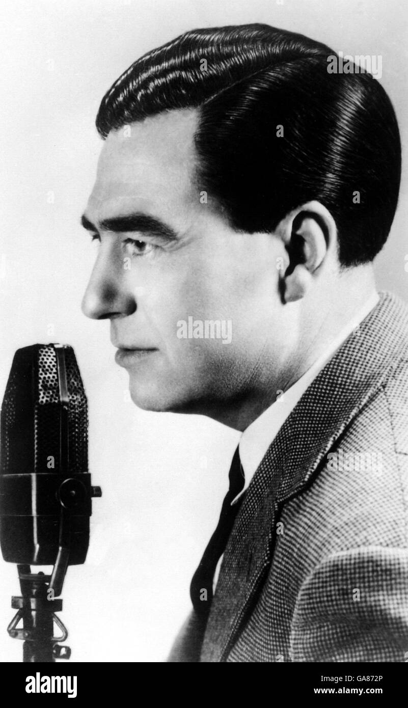 Cricket profile Black and White Stock Photos & Images - Alamy