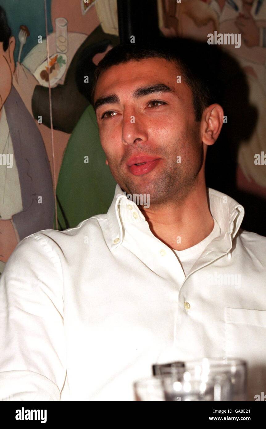 Roberto di matteo feature hi-res stock photography and images - Alamy