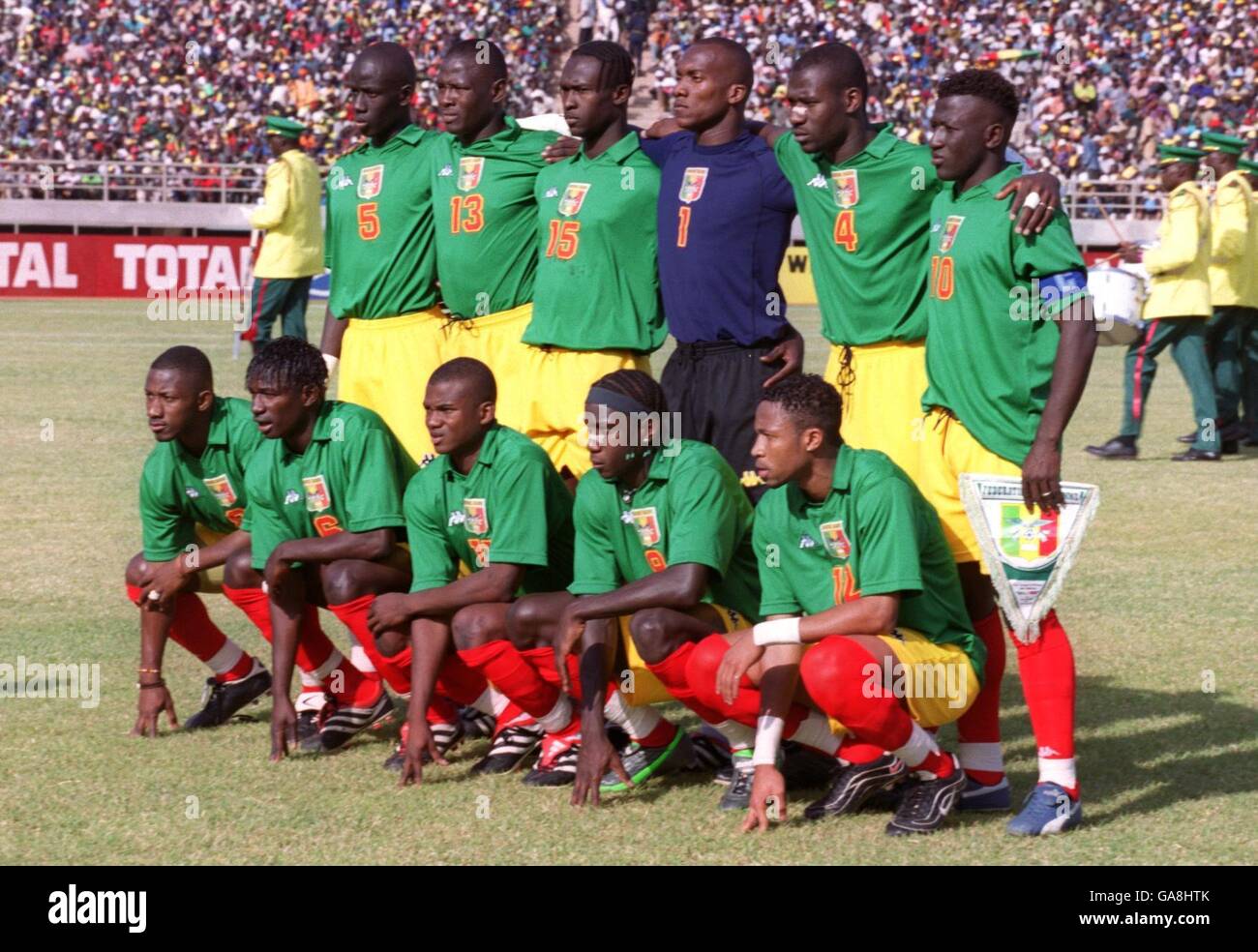 Mali team group hi-res stock photography and images - Alamy