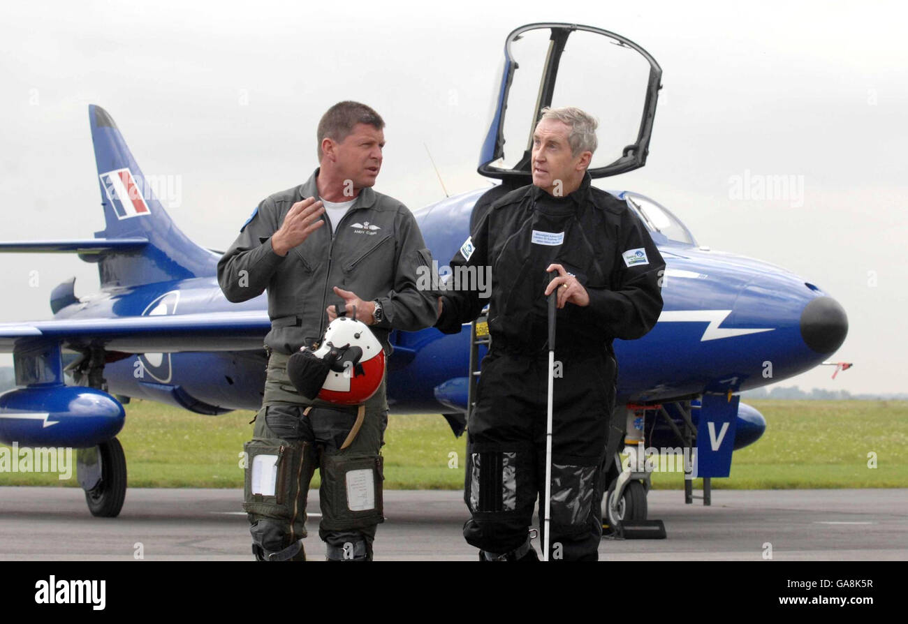 Blind pilot on fighter jet flight Stock Photo Alamy
