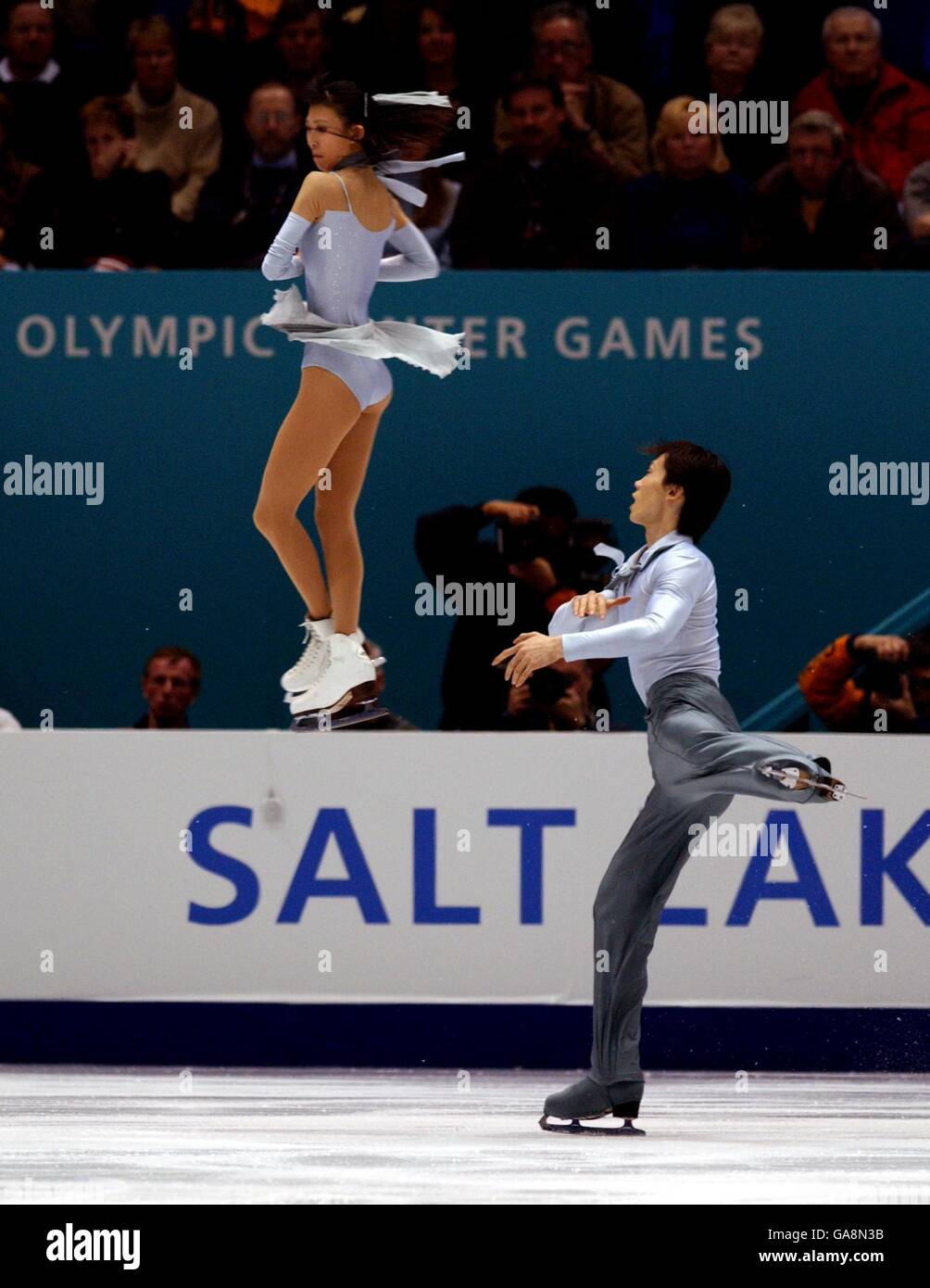 Winter Olympics - Salt Lake City 2002 - Figure Skating - Pairs Free Programme. China's Qing Pang and partner Jian Tong in action during the pairs free programme Stock Photo