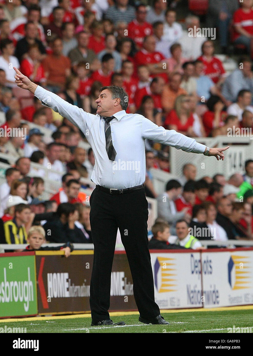 Soccer - Barclays Premier League - Middlesbrough v Newcastle United - Riverside Stadium. Newcastle manager Sam Allardyce on the touchline during the Barclays Premier League match at Riverside Stadium, Middlesbrough. Stock Photo