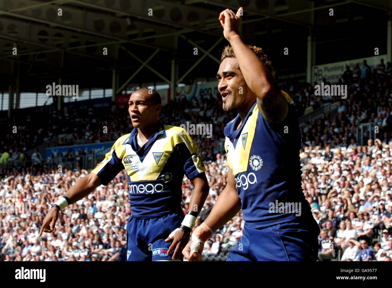 Rugby League - Engage Super League - Hull FC v Warrington Wolves - KC ...