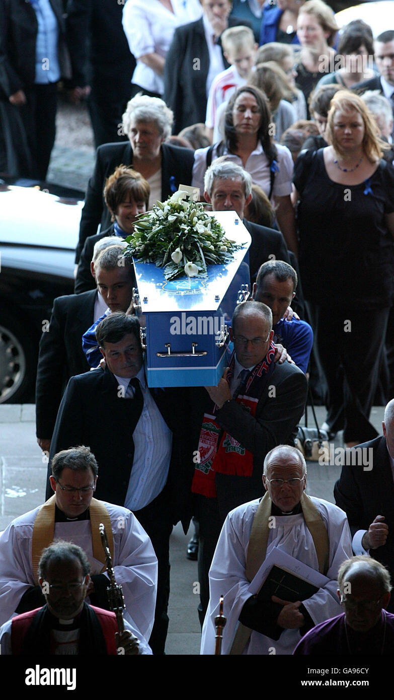 Rhys Jones Funeral Stock Photo Alamy