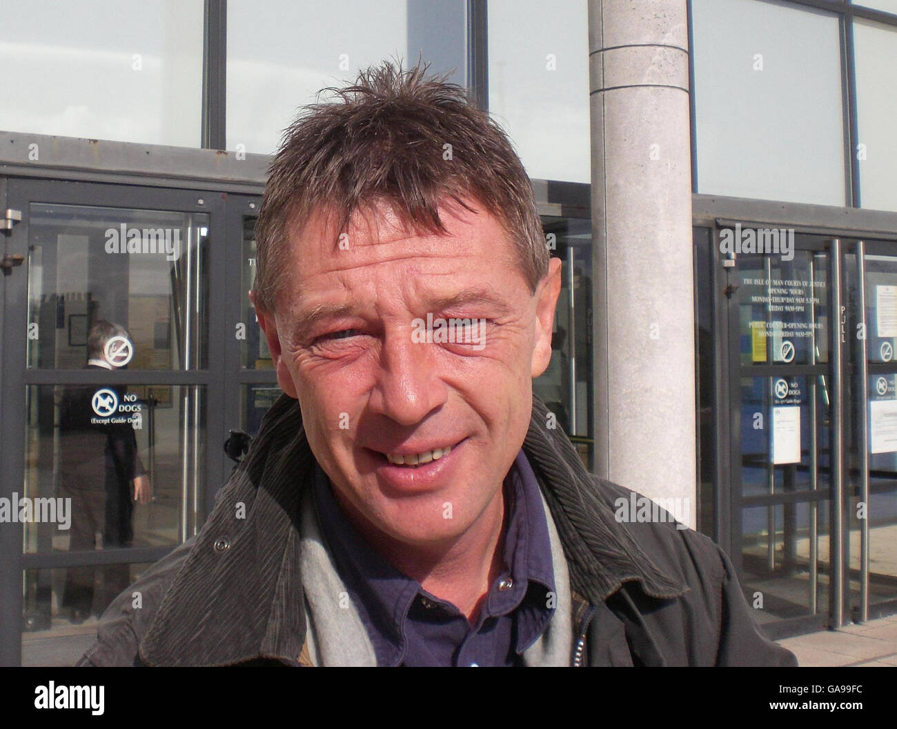 Andy kershaw hires stock photography and images Alamy