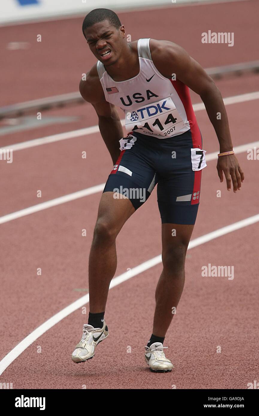 Athletics - IAAF World Athletics Championships - Osaka 2007 - Nagai Stadium. USA's Lionel Larry pulls out of the race during Heat 7 of the 400 Metres due to injury Stock Photo