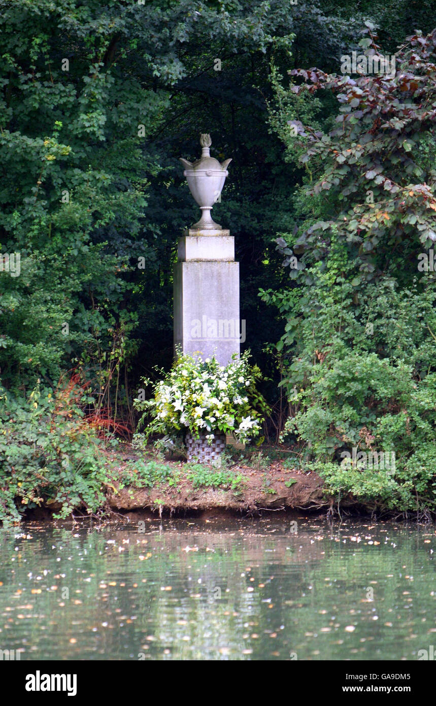 prinzessin diana grab bilder