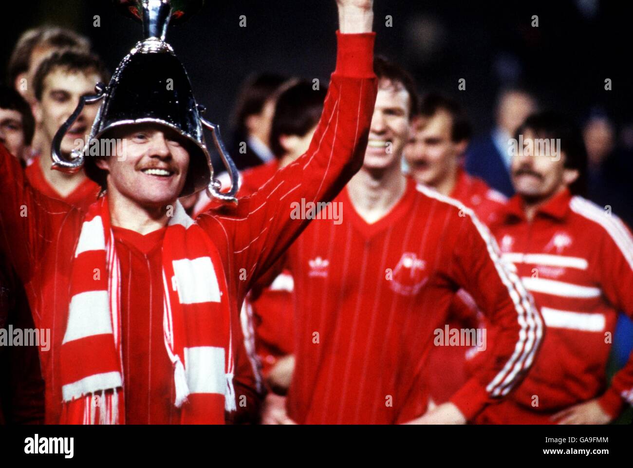 Soccer - UEFA Cup Winners Cup - Final - Aberdeen v Real Madrid - Nya Ullevi  Stadium, Goteborg, Sweden. Aberdeen's John McMaster celebrates with the  European Cup Winners Cup Stock Photo - Alamy