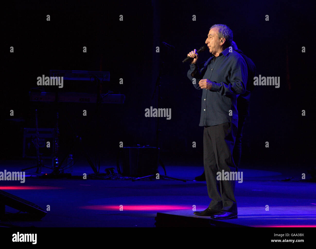 August 4, 2016 - José Luis Perales acts in Marbella Starlite, after three years of waiting, the singer poet returns to the stage with ' Calma © Fotos Lorenzo Carnero/ZUMA Wire/Alamy Live News Stock Photo