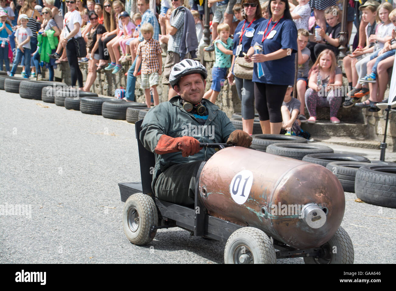 Penzance, Cornwall, UK. 5th August 2016. Steampunk soapbox derby at Penzance, starts a day of festivities culminating in the transformation of the giant "Man Engine" later on in the day. Credit:  Simon Maycock/Alamy Live News Stock Photo