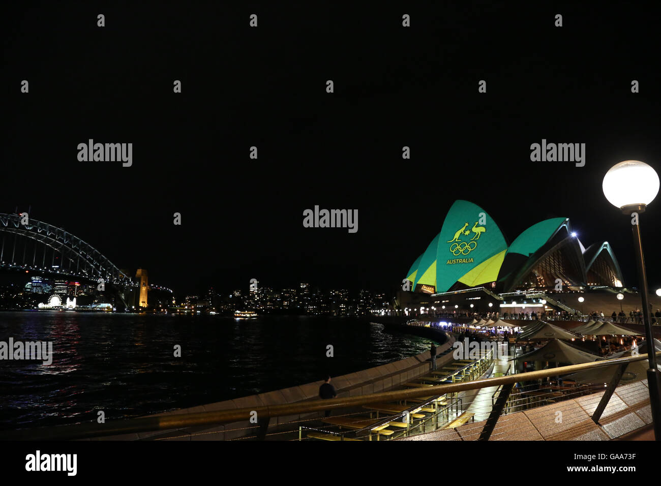 Sydney green and gold opera house hi-res stock photography and images ...
