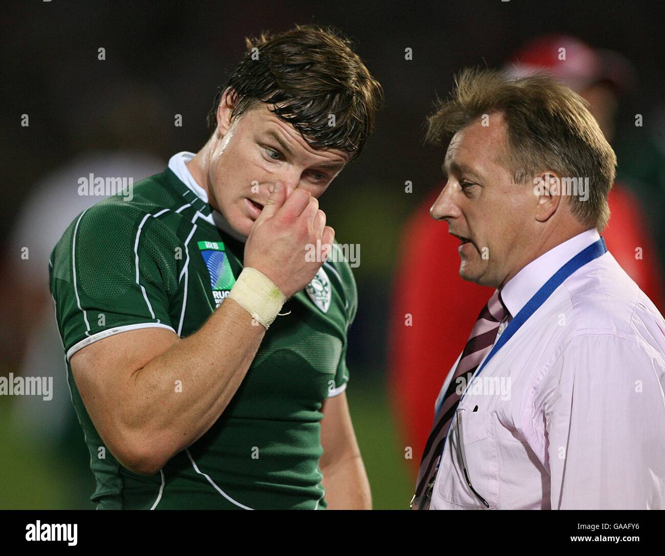 Rugby Union - IRB Rugby World Cup 2007 - Pool D - Ireland v Georgia - Chaban Delmas Stadium. Ireland's Brian O'Driscoll and coach Eddie O'Sullivan at the end of the match Stock Photo