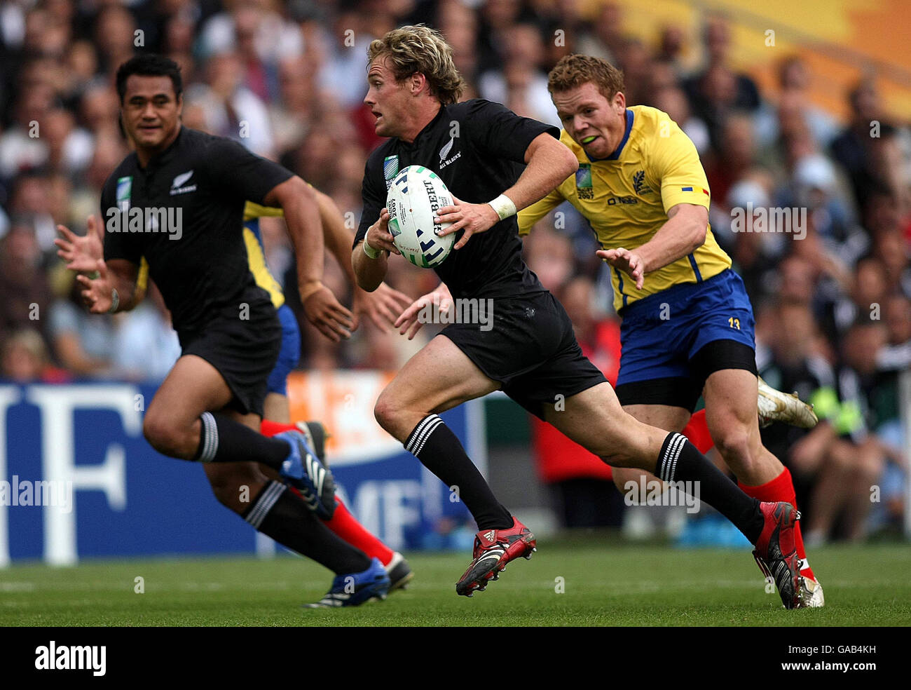 Rugby Union - IRB Rugby World Cup 2007 - Pool C - New Zealand v Romania - Le Stade Stock Photo
