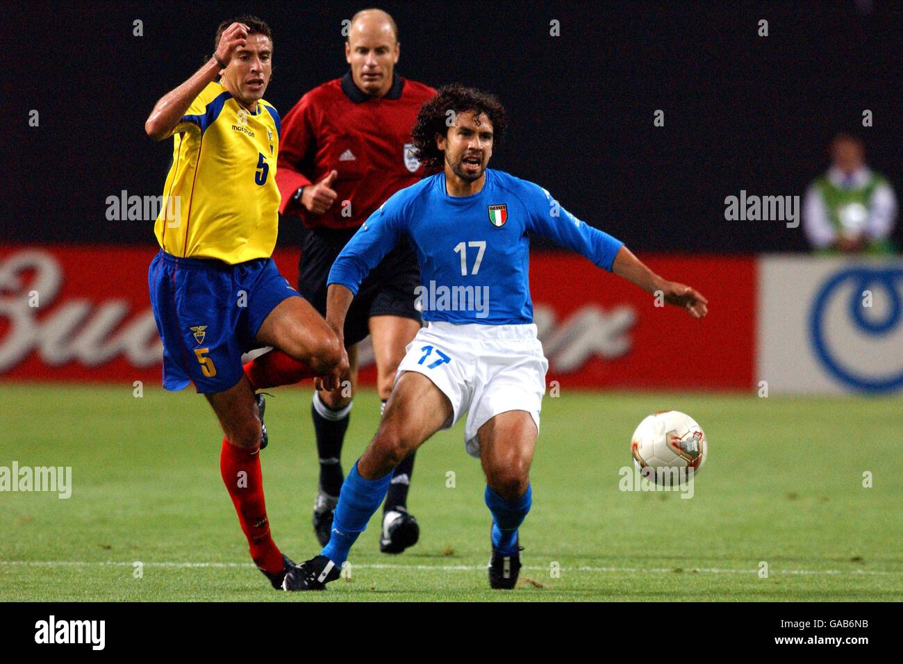 Soccer FIFA World Cup 2002 Group G Italy v Ecuador Stock Photo