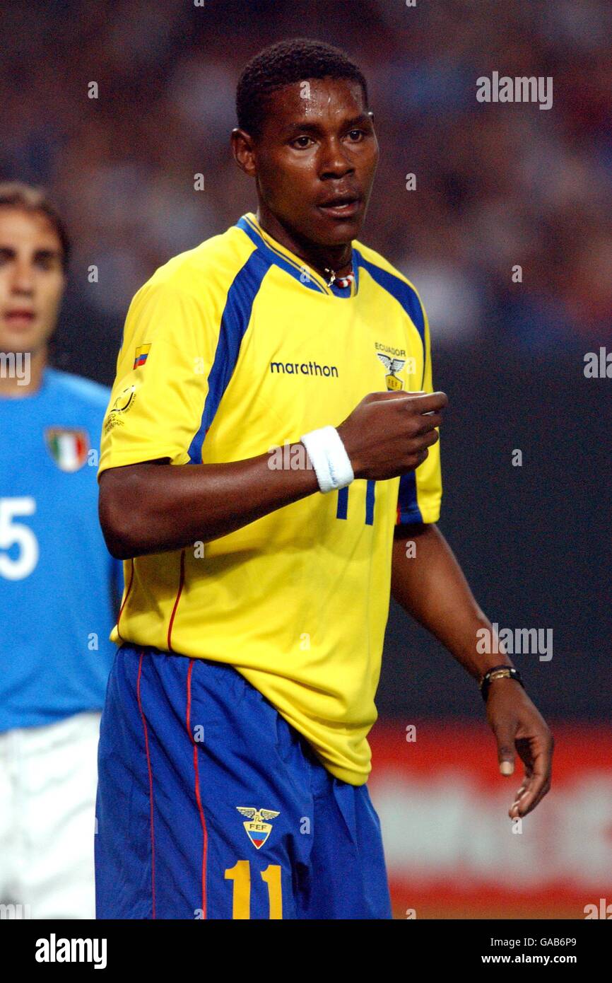Soccer FIFA World Cup 2002 Group G Italy v Ecuador Stock Photo