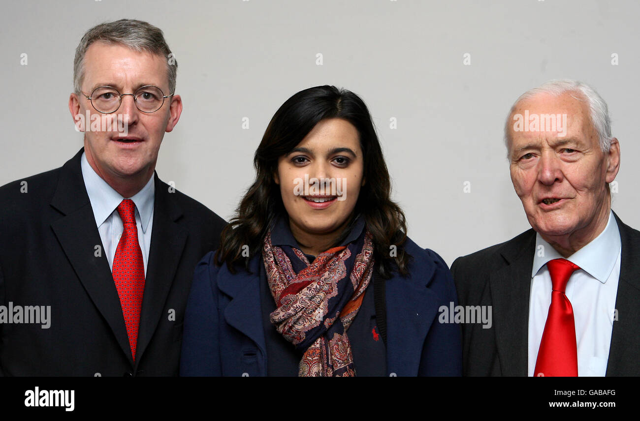 Emily Benn with, her grandfather, former Labour MP Tony Benn (right) and her uncle, Environment Secretary Hilary Benn, during the 2007 Labour Party Conference at the Bournemouth International Centre, Dorset. Stock Photo