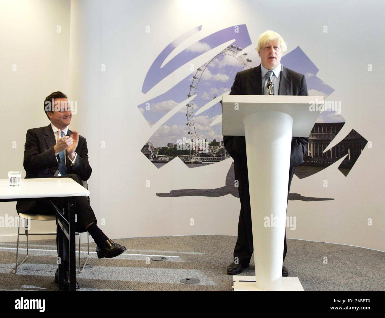 Full Length Speaking Lectern Mangrk Hi res Stock Photography And Images full-length-speaking-lectern-mangrk-hi-res-stock-photography-and-images