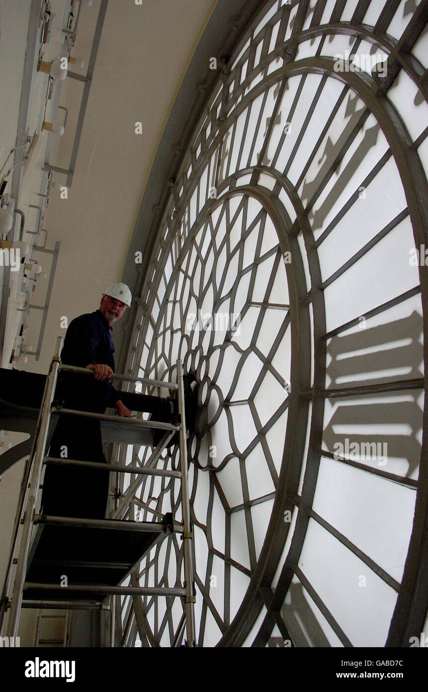 Work continues on westminster clock hires stock photography and images Alamy