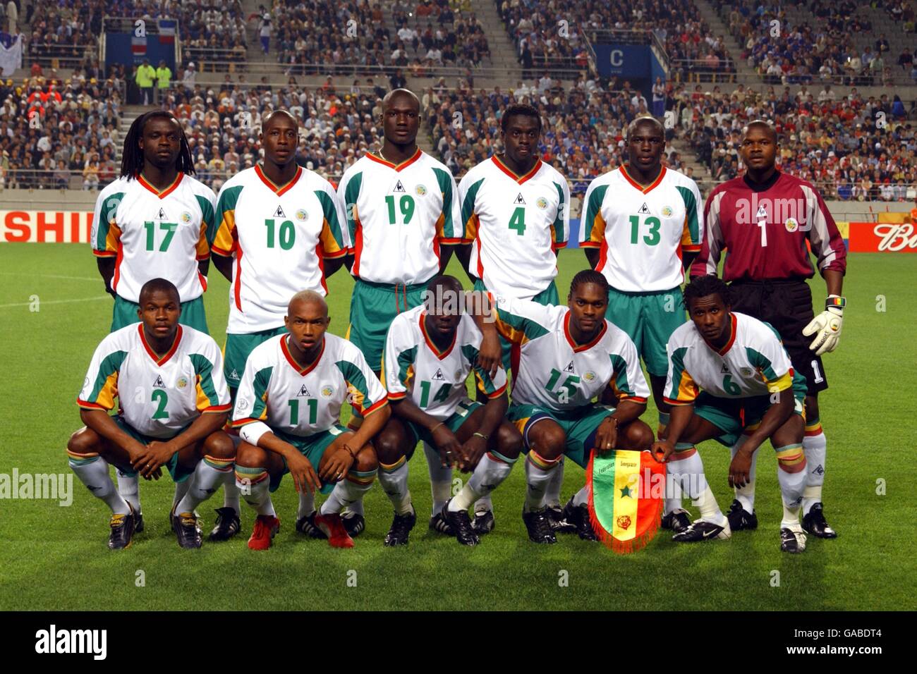 Soccer - World Cup 2002 - Group A - France v Senegal. The Senegal team that caused a major upset by beating France in the opening game Stock Photo