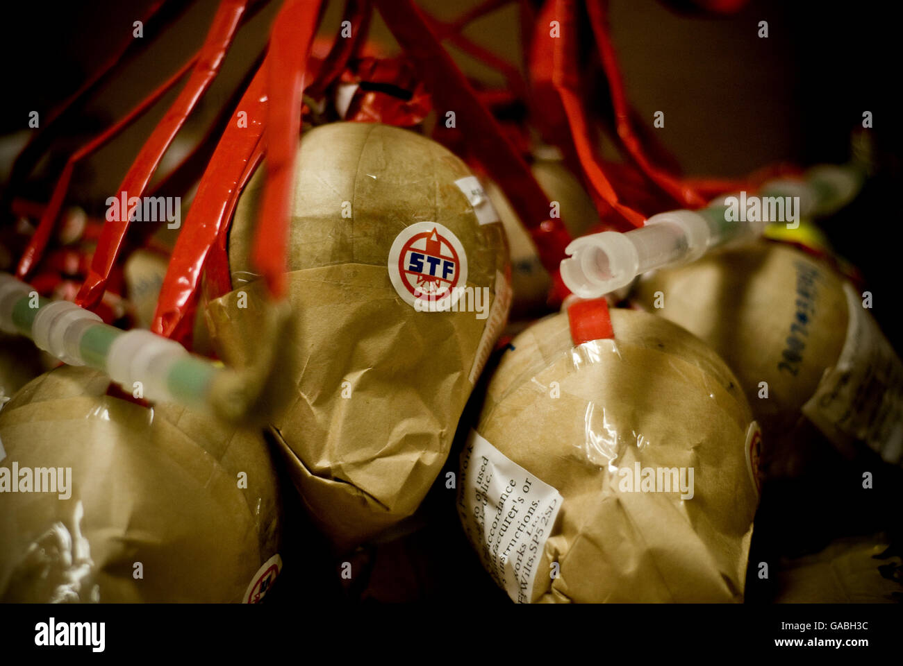 Timed fuses hires stock photography and images Alamy