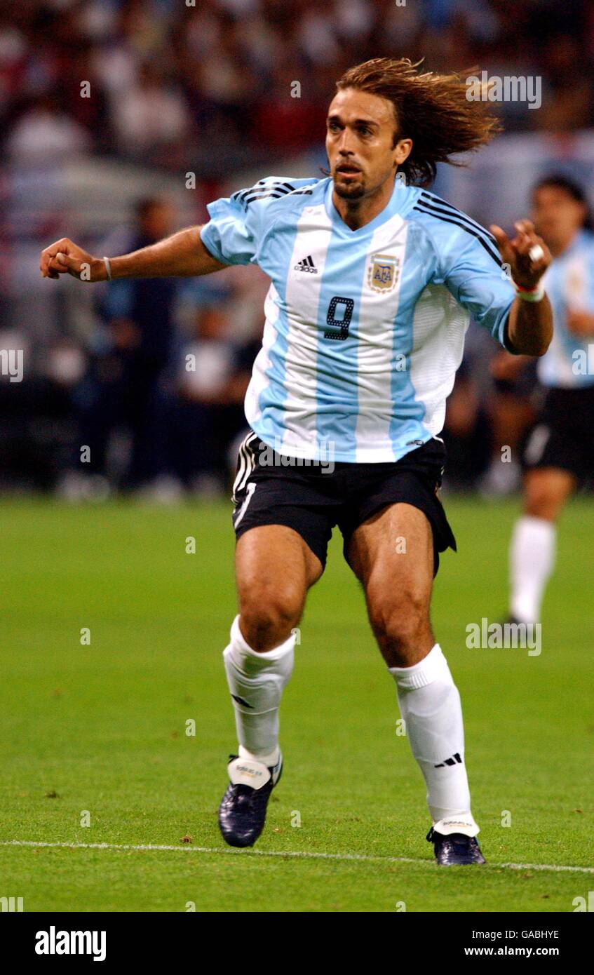 Soccer -FIFA World Cup 2002 - Group F - Argentina v England. Gabriel Batistuta, Argentina Stock Photo