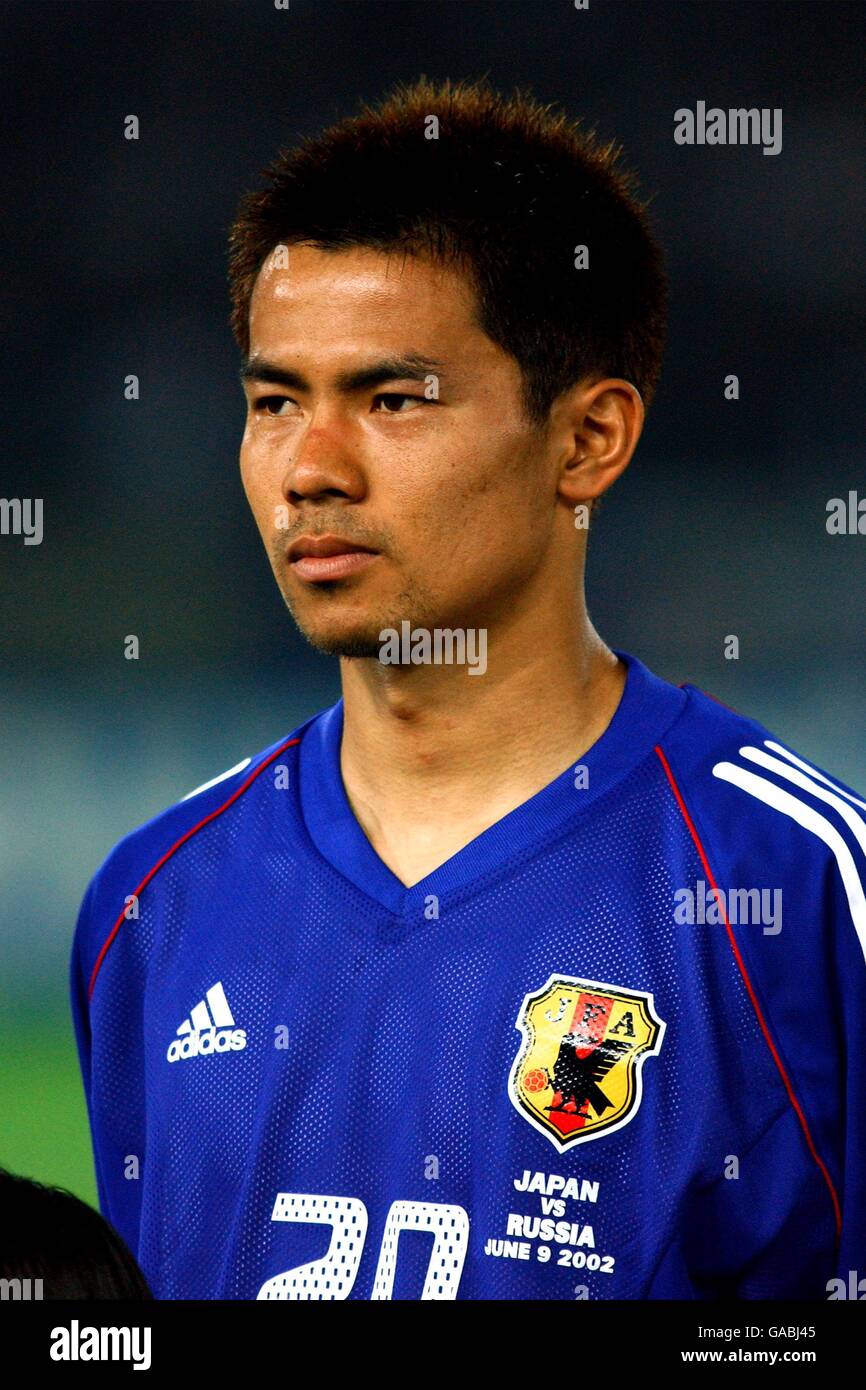 Soccer - FIFA World Cup 2002 - Group H - Japan v Russia. Tomokazu