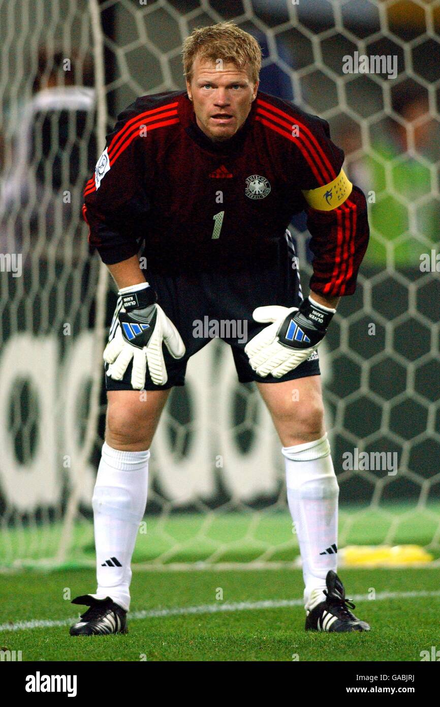 Soccer FIFA World Cup 2002 Group E Cameroon v Germany Stock Photo
