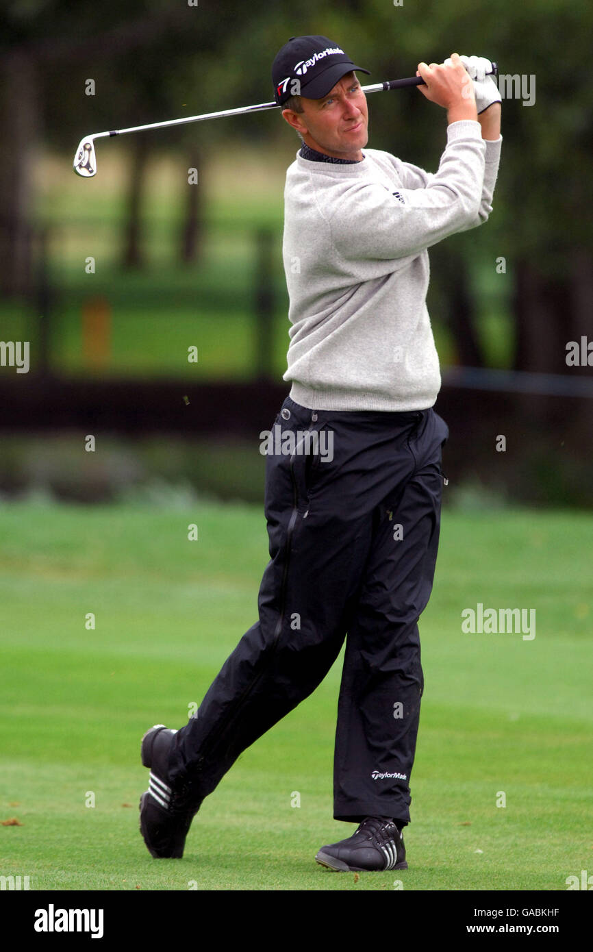 Golf - Quinn Direct British Masters - Day Two - The Belfry. Mark Foster  Stock Photo - Alamy