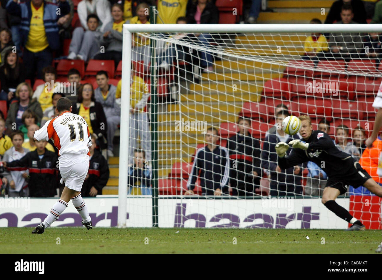 Blackpool's Wes Hoolahan scores from a penalty kick during the Coca-Cola Football League Championship match at Vicarage Road, Watford. Stock Photo