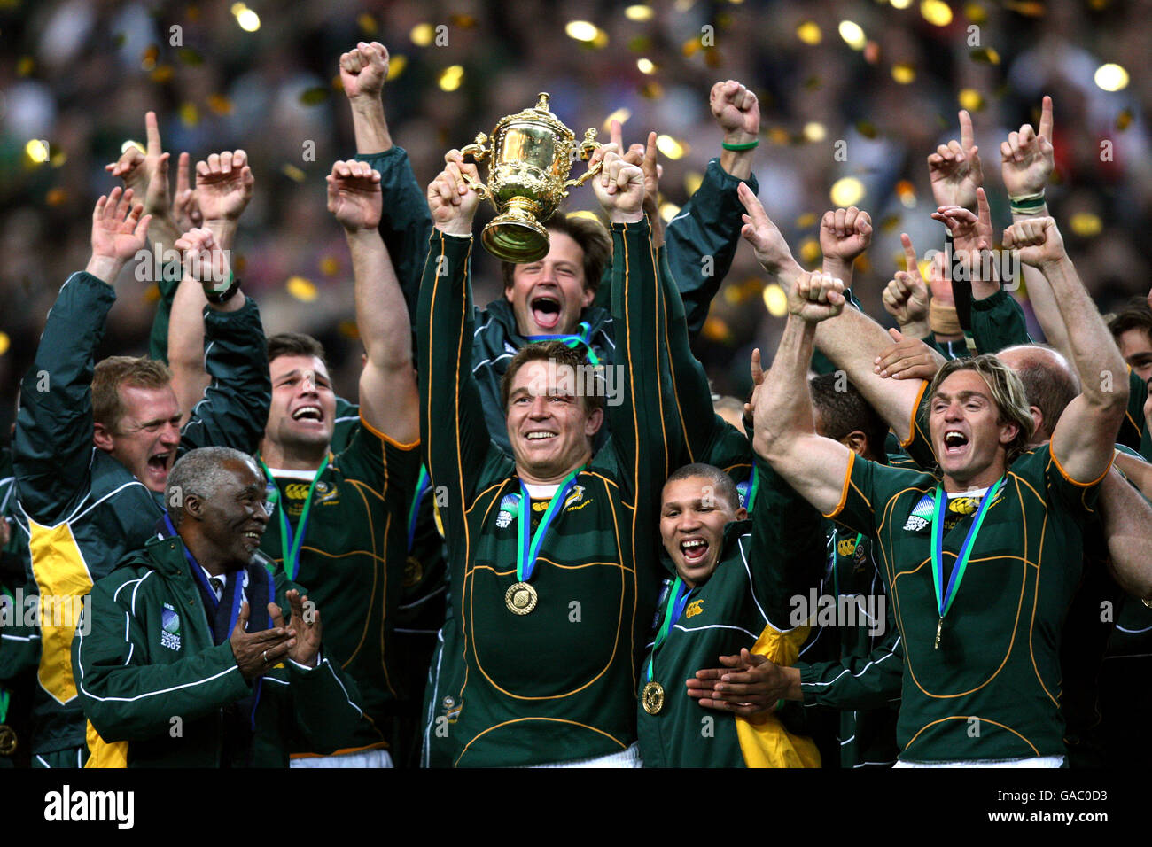 Rugby Union - IRB Rugby World Cup 2007 - Final - England v South Africa -  Stade de France. South Africa's John Smit lifts the trophy following the  IRB Rugby World Cup
