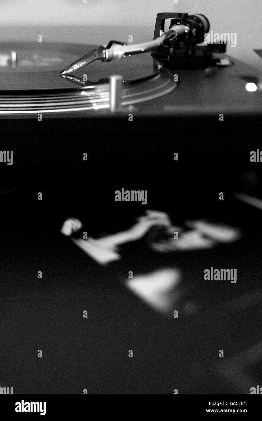 Record needles hires stock photography and images Alamy