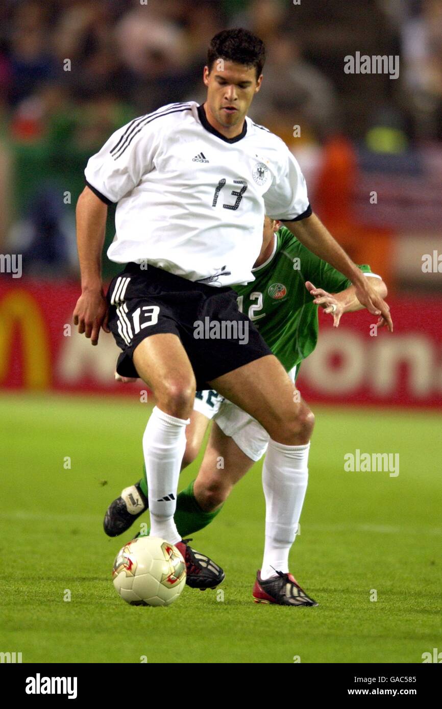 Michael ballack 2002 hi-res stock photography and images - Alamy