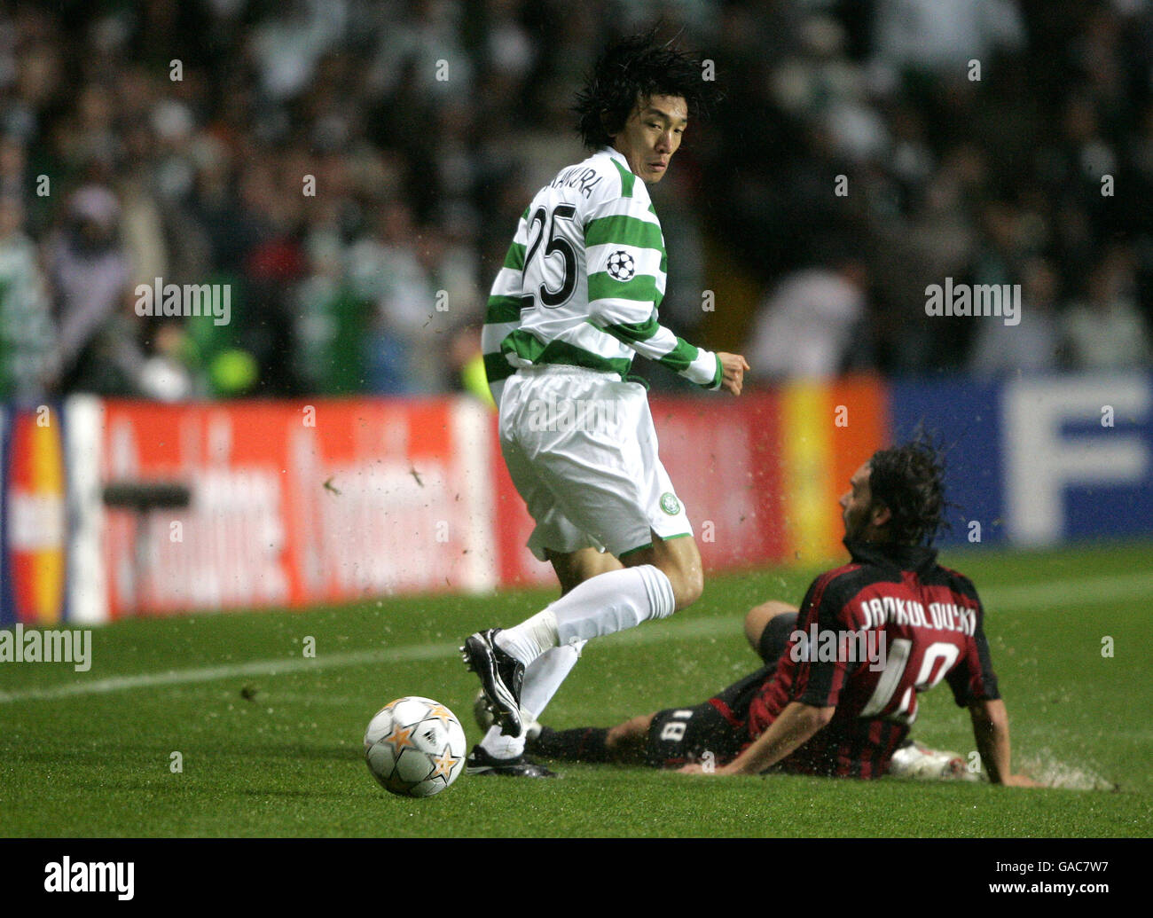 Nakamura corre contra o tempo, UEFA Champions League