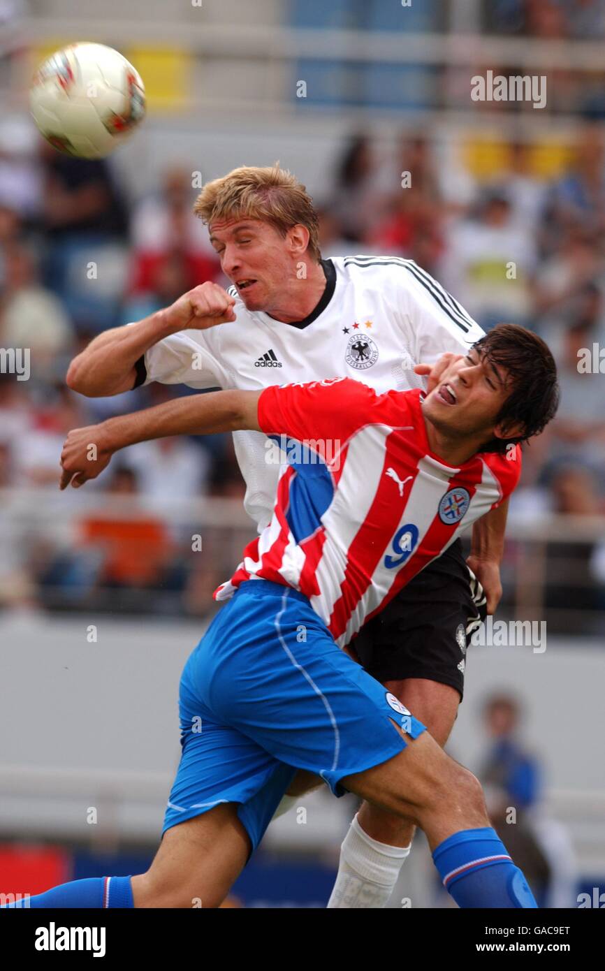 Paraguayan soccer player roque santa hi-res stock photography and images -  Alamy