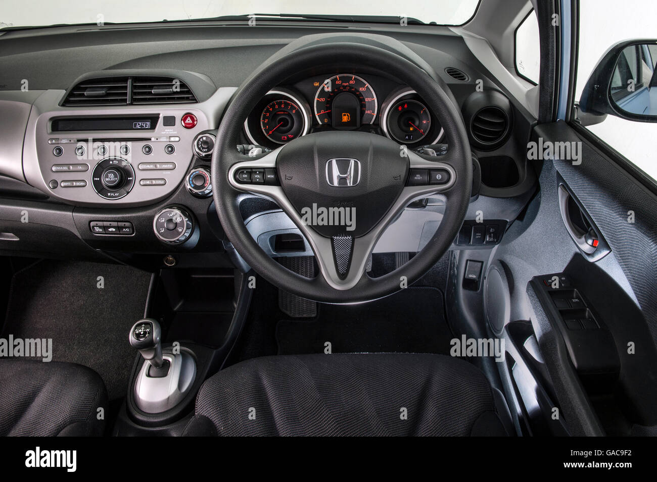 honda fit 2010 inside