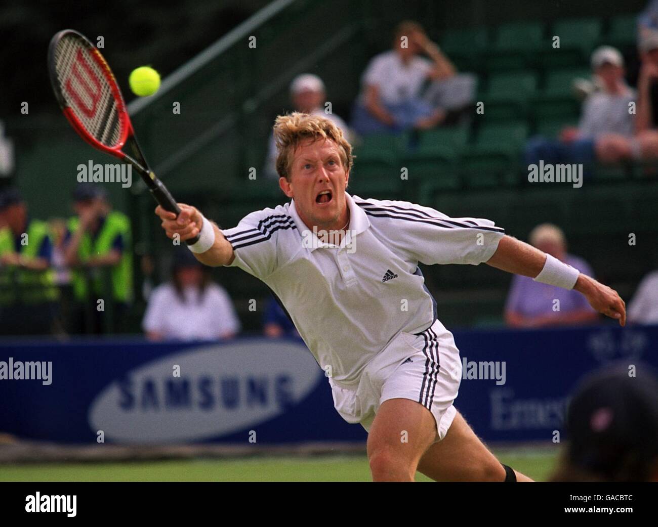 Tennis Nottingham Open 2002 First Round Stock Photo Alamy