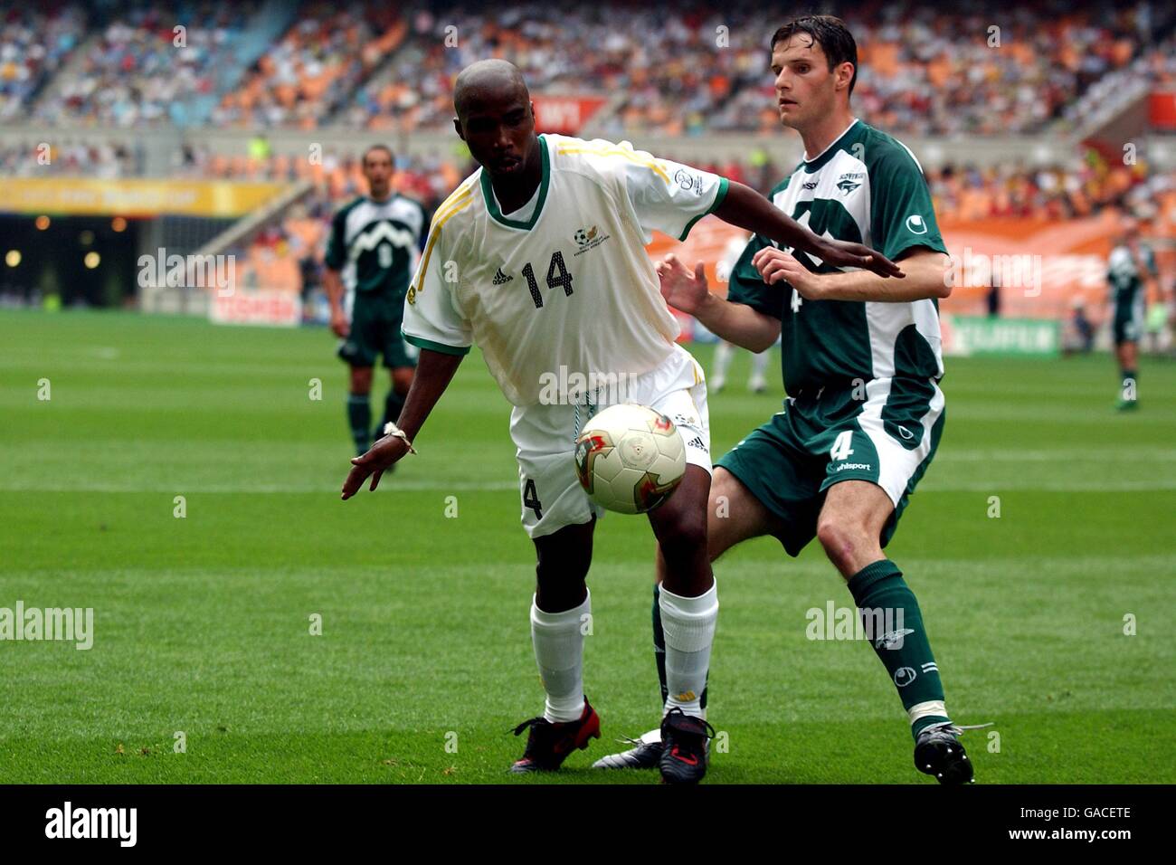 Soccer -FIFA World Cup 2002 - Group B - South Africa v Slovenia