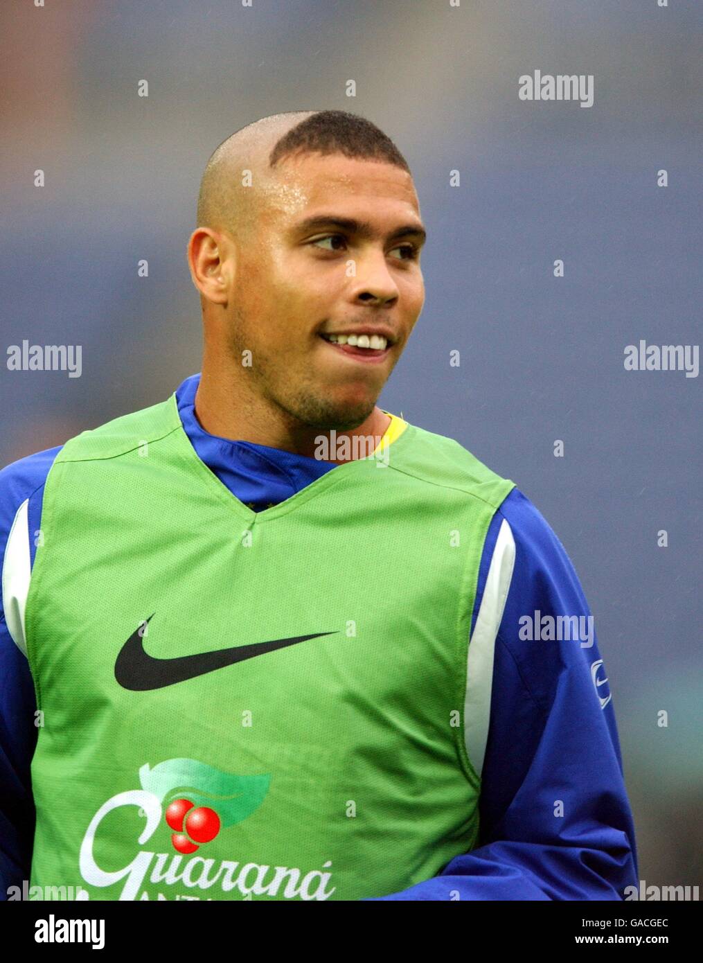 Soccer - FIFA World Cup 2002 - Final - Brazil v Germany - Training. Ronaldo of Brazil training prior to the World Cup Final in Japan Stock Photo
