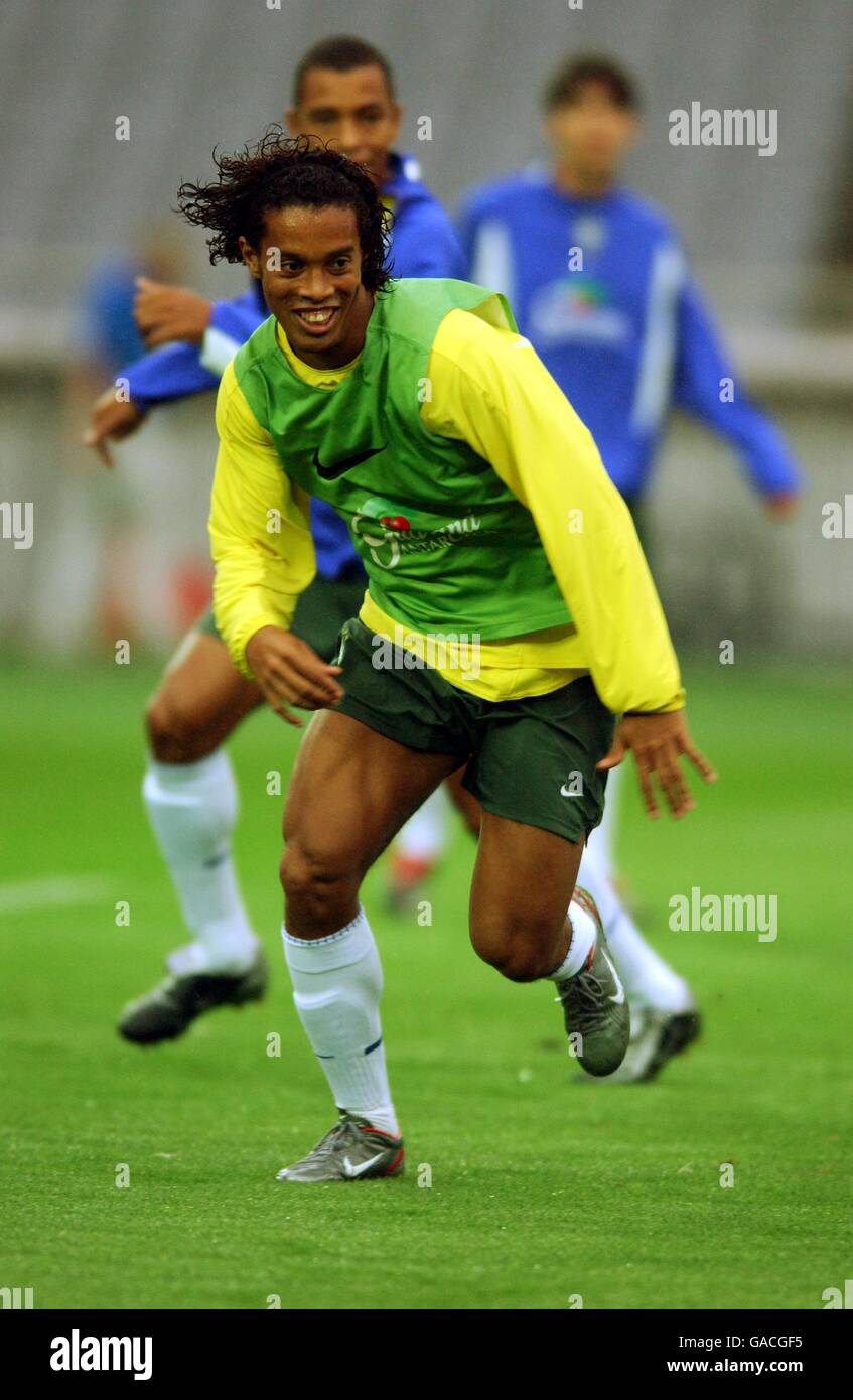 Soccer - FIFA World Cup 2002 - Quarter Final - Germany v USA Stock Photo -  Alamy