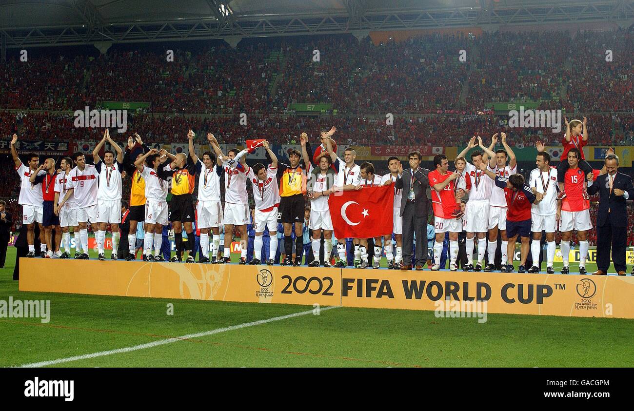Soccer - FIFA World Cup 2002 - 3rd place play off - Korea v Turkey ...