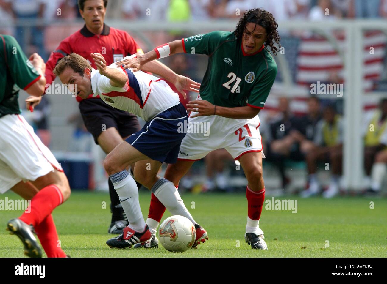 soccer-fifa-world-cup-2002-second-round-mexico-v-usa-GACKFX.jpg