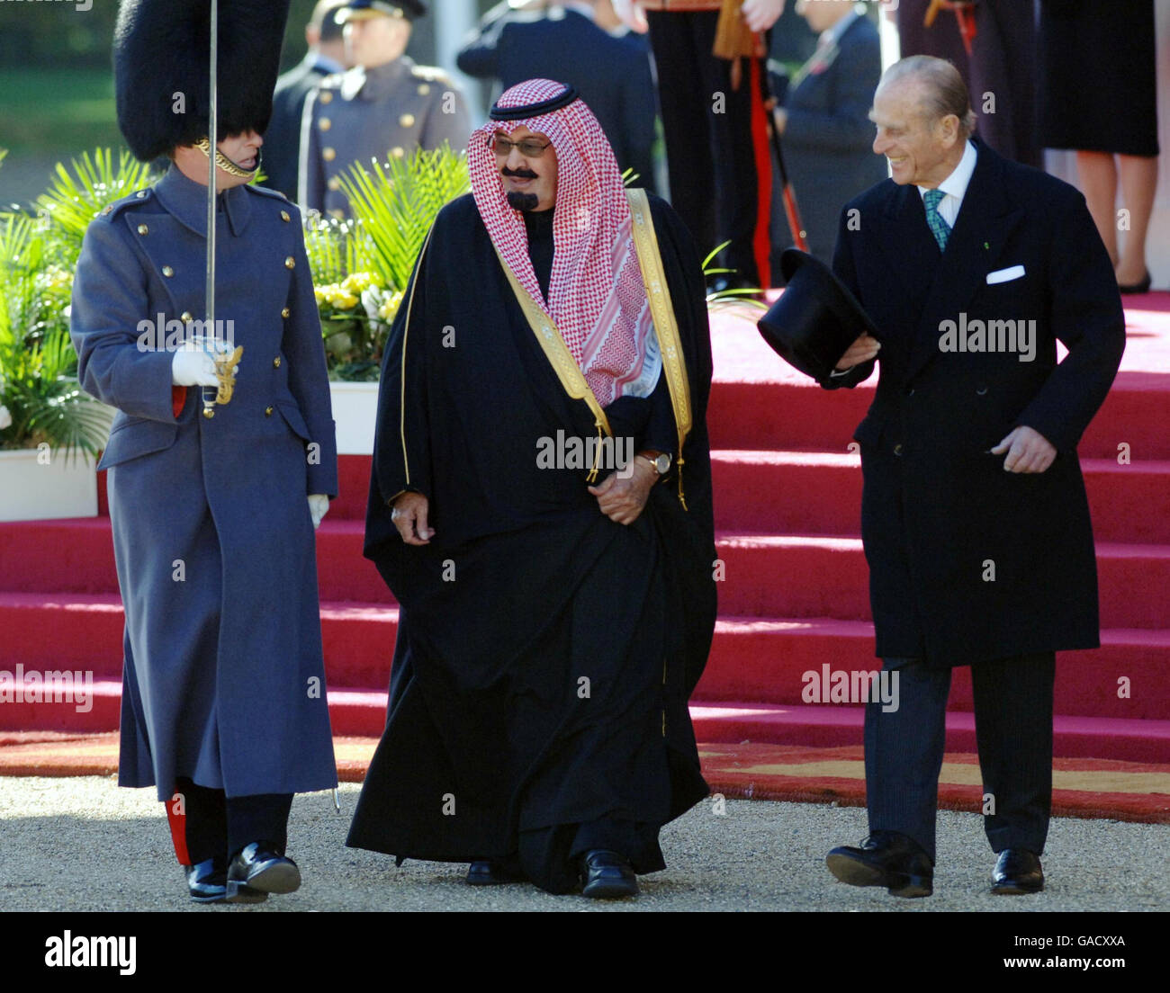 King Abdullah of Saudi Arabia and the Duke of Edinburgh inspect the guard during the King's ceremonial welcome at Horse Guards Parade, London. Stock Photo